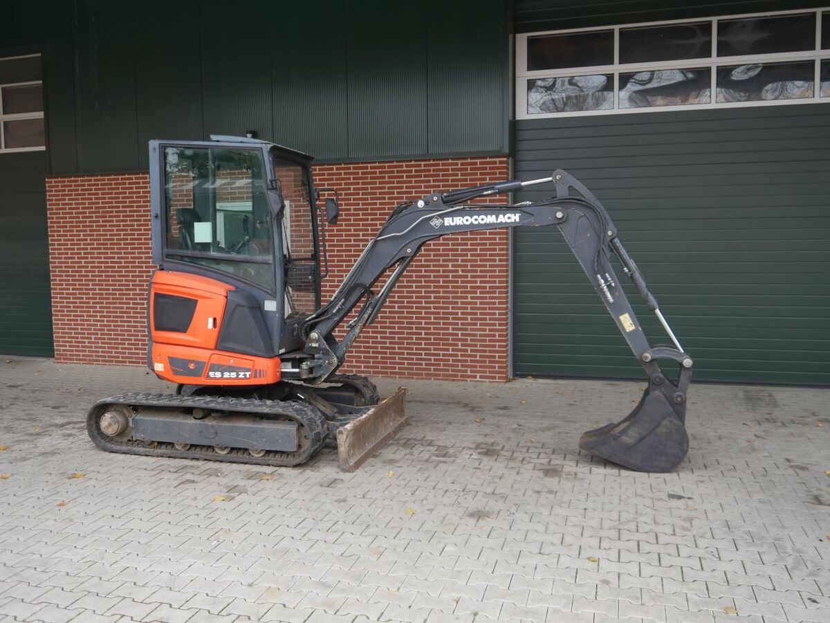 Case IH Eurocomach ES25ZT 1