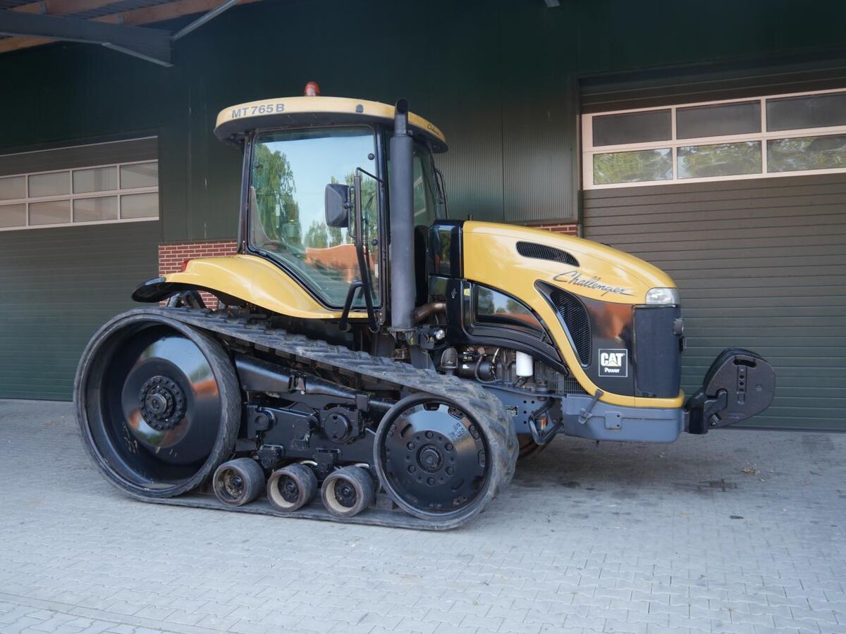 Challenger MT 765 B 1