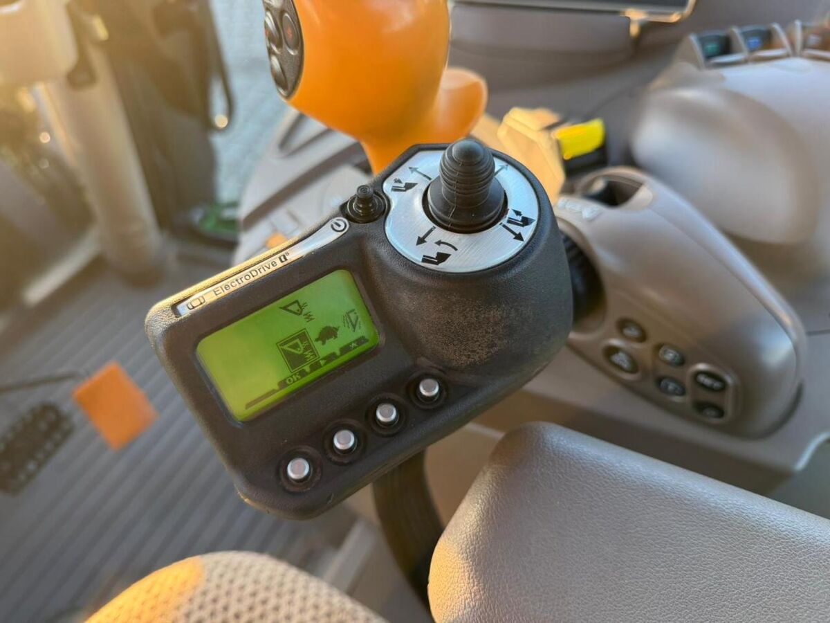 Q4M John Deere 4 Zyl. 6R 6M 2