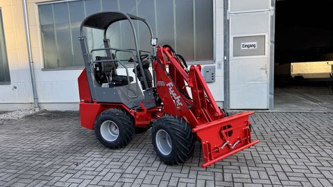 Fuchs F 850 Hoflader Hofschlepper Knicklader