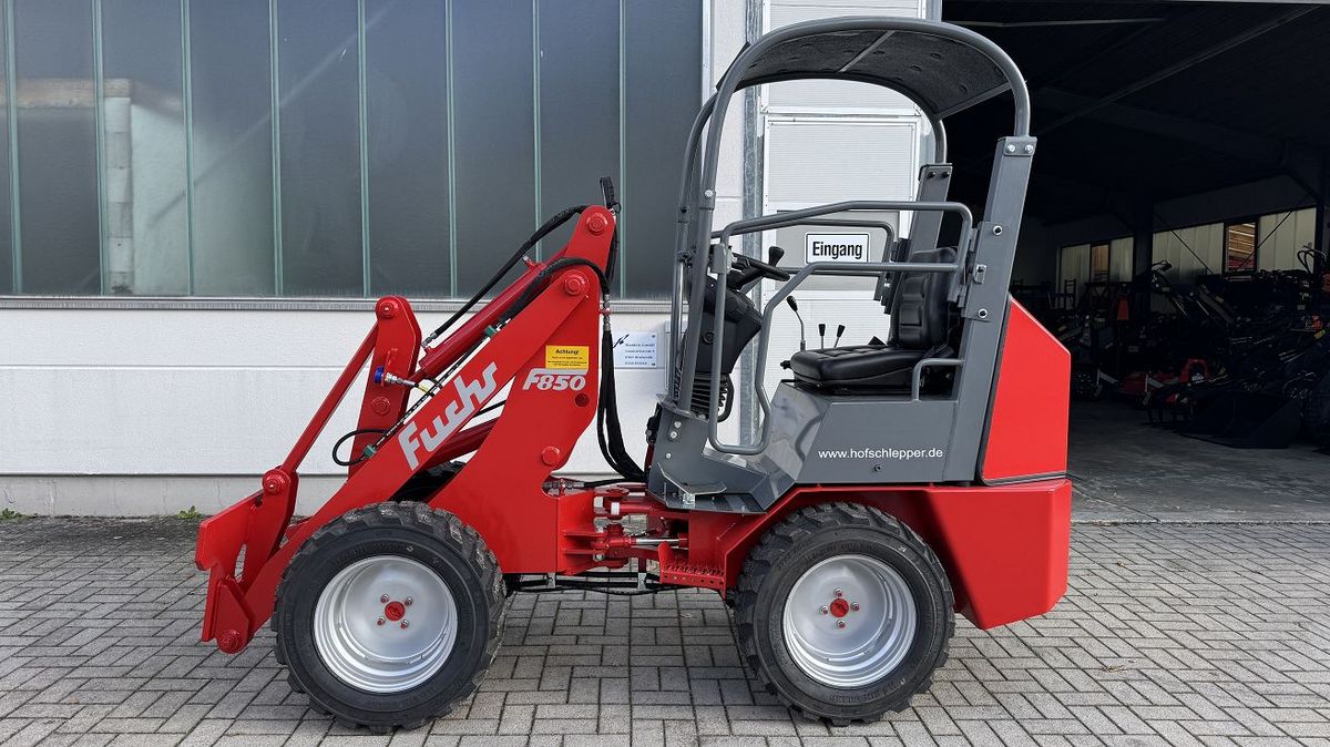 Fuchs F 850 Hoflader Knicklader 3