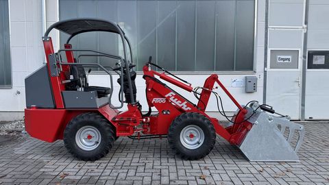 Fuchs F 800 Niedrigmodell 1,95 m Gesamthöhe Hoflader