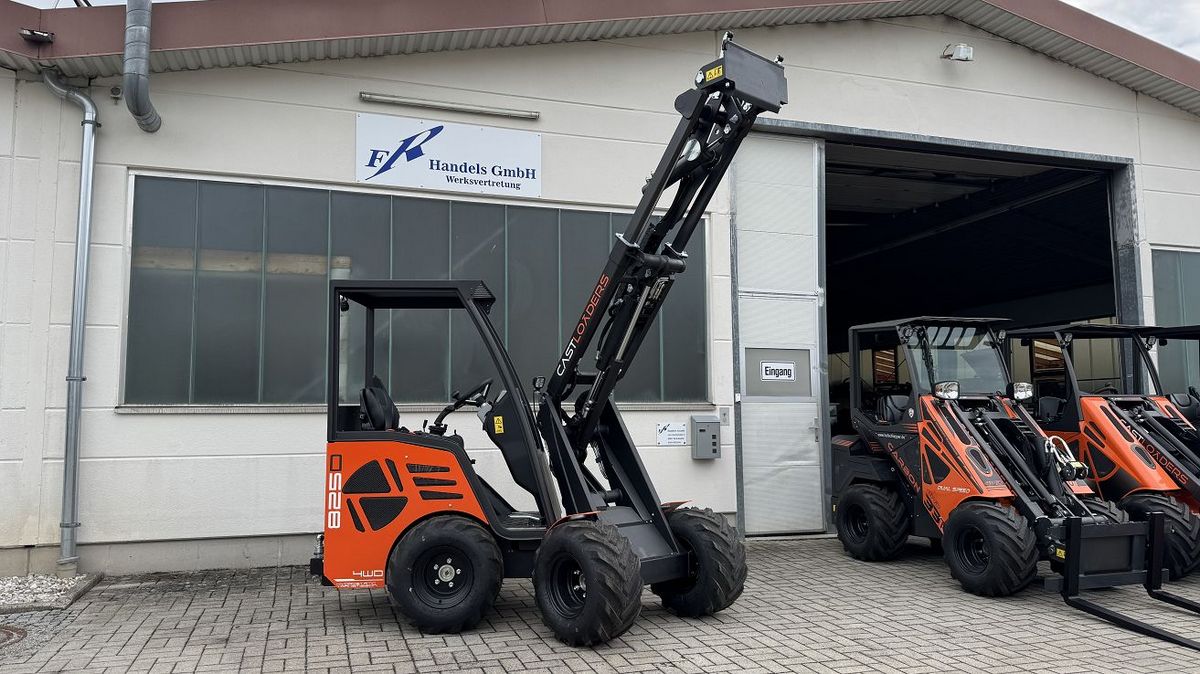 Cast 825D Teleskoplader Kompaktlader Hoflader  3