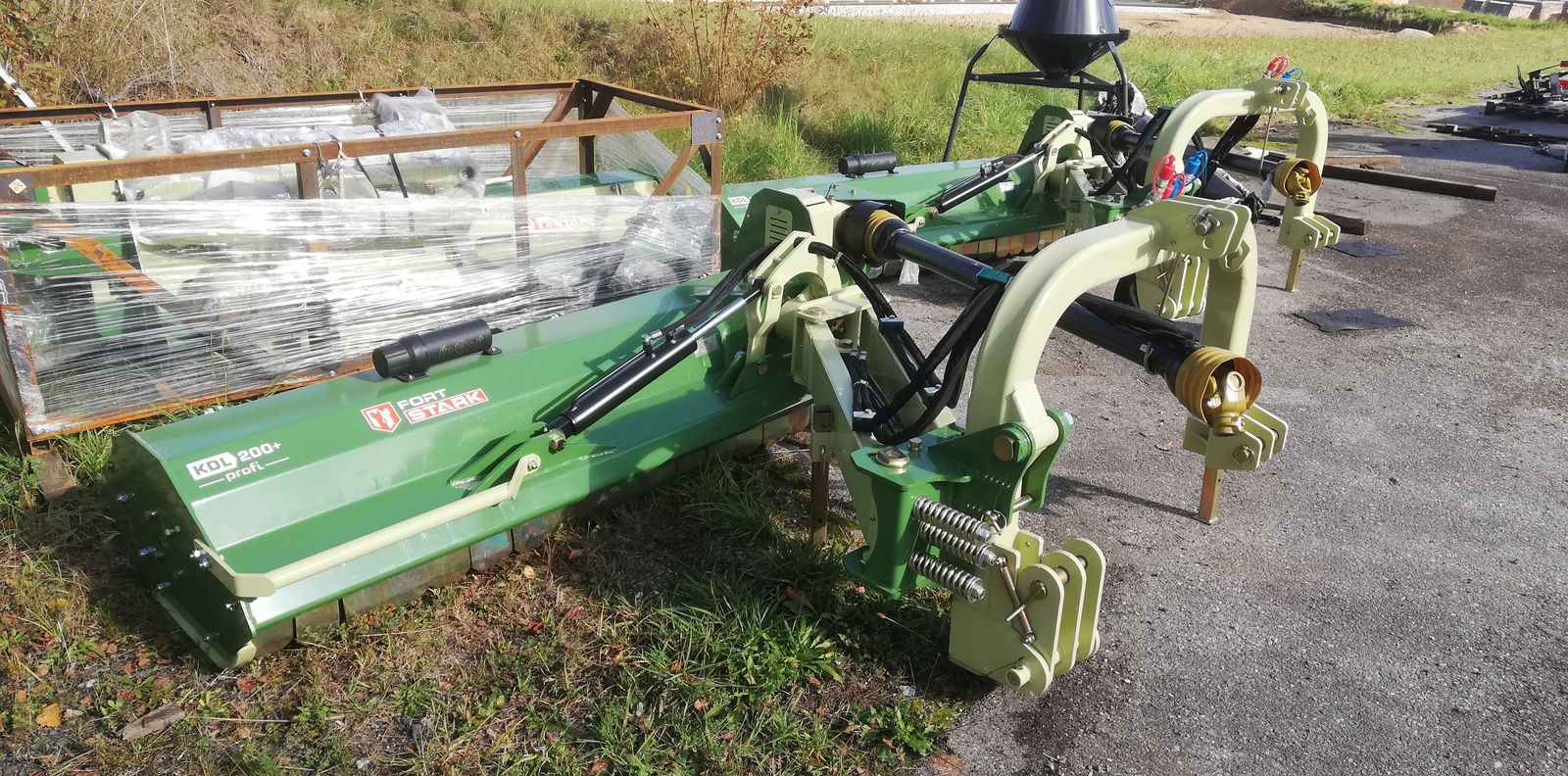 Stark Böschungsmulcher 220 cm 2