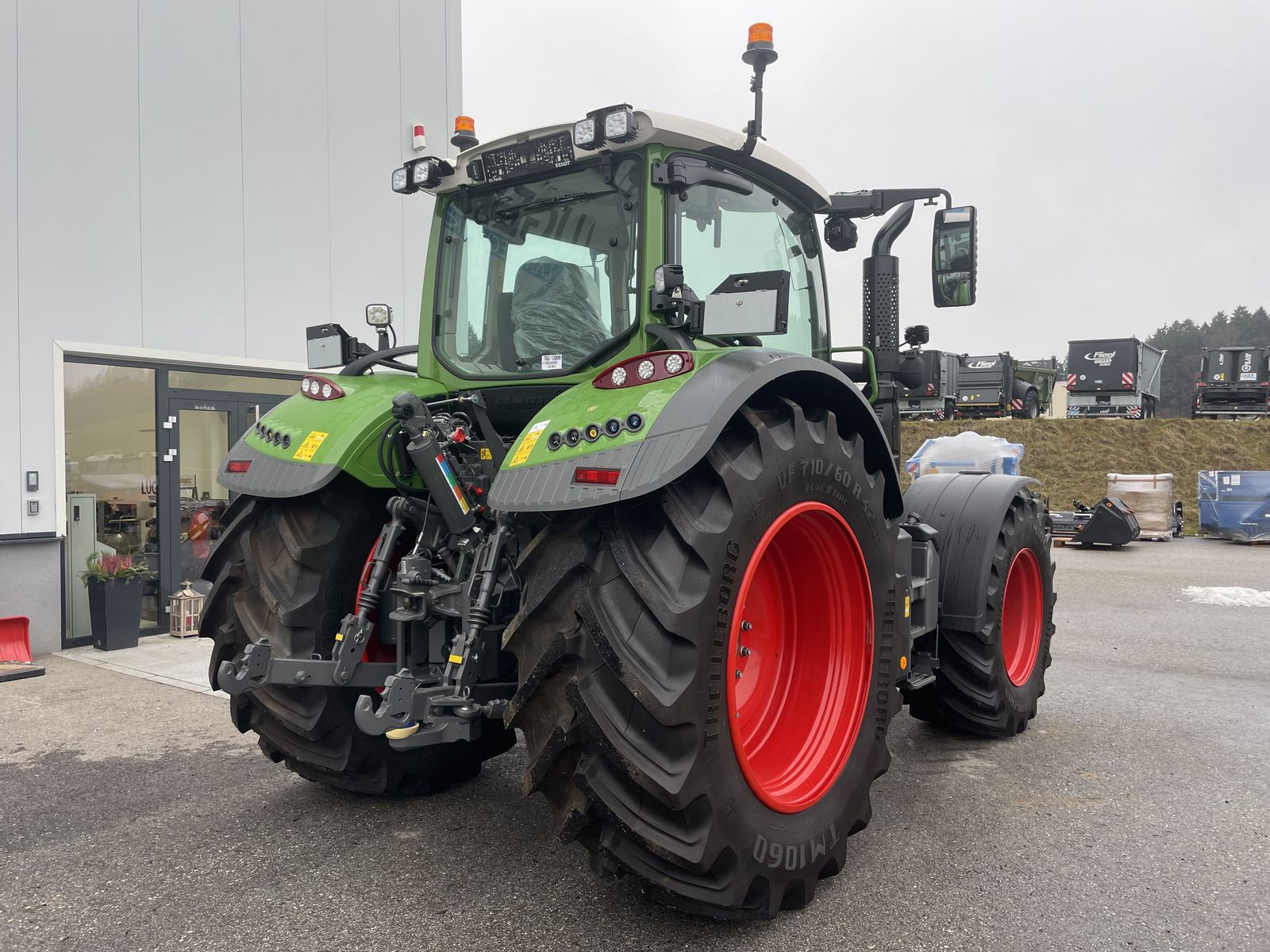 Fendt 724 Vario Profi+ 3