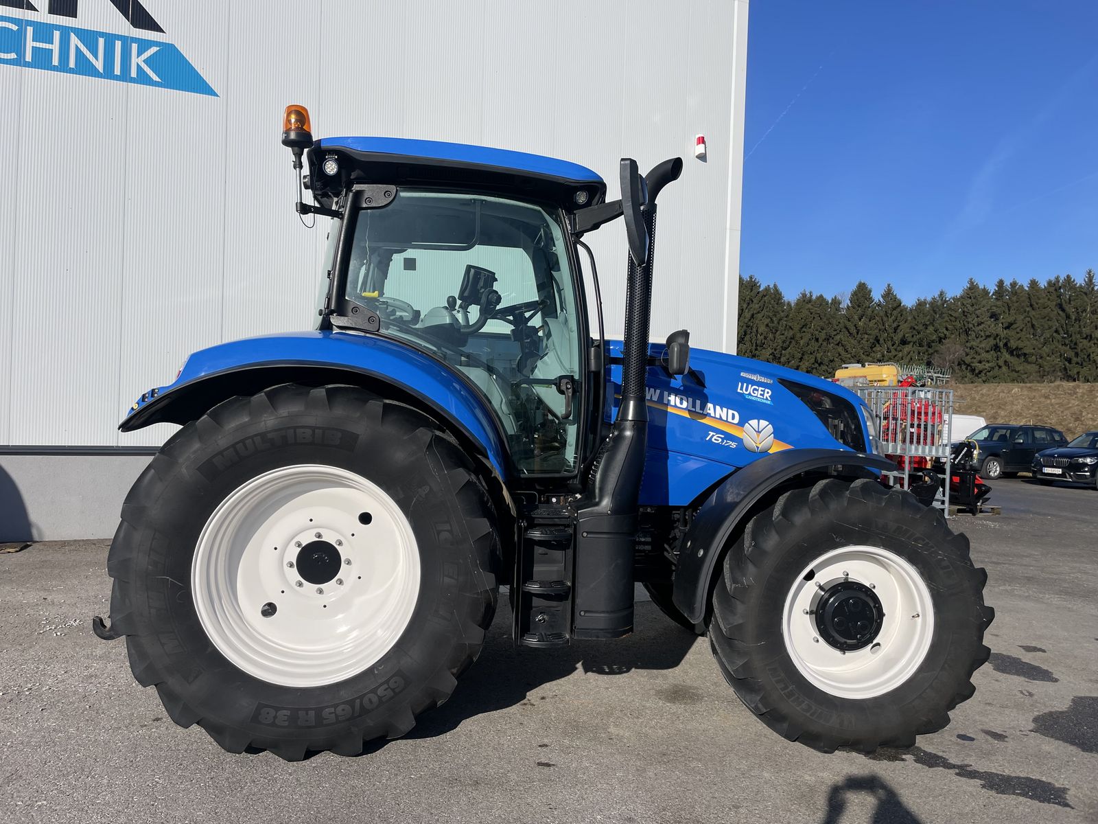 New Holland T6.175 Auto Command SideWinder II 2
