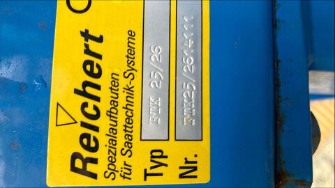 6194-15903430d96104136c5a83d04189f1b7-5624061