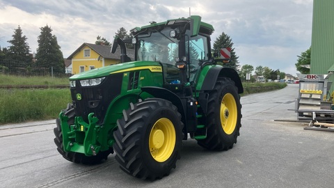 John Deere 7R 290