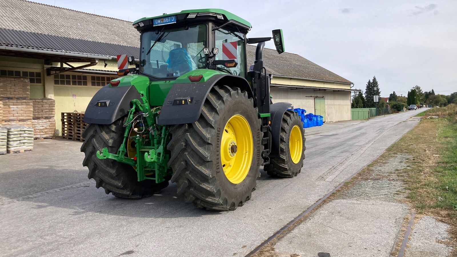 John Deere 7R330 3