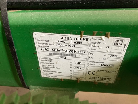 John Deere 740A