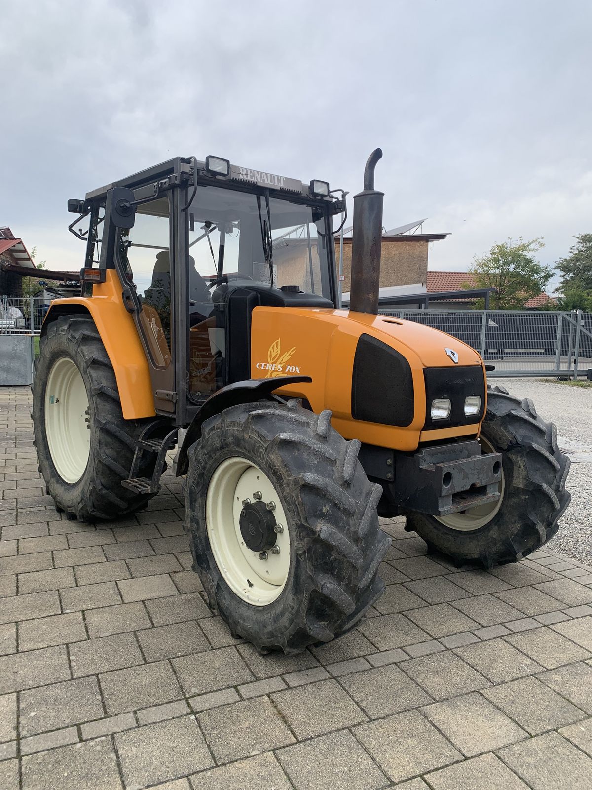 Renault Ceres 70 X-4 3