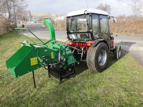 Holzhäcksler Agrifarm WOD17H Holzschredder Häcks 2