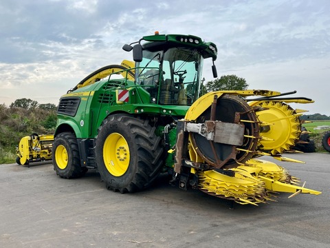 John Deere 9500 i, KEMPER 460 Plus, Pick Up KEMPER 639 Prem