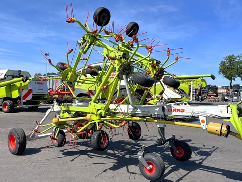 CLAAS VOLTO 1300 T, Vorgewendeaushebung