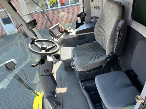 6223-52feb50ee35fbd472359672e7e50ab69-5805958