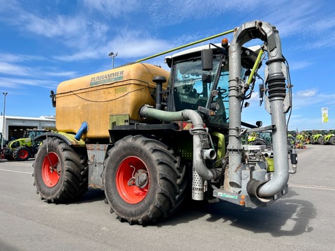 CLAAS XERION 3800 SADDLE TRAC, ZUNHAMMER 15 cbm