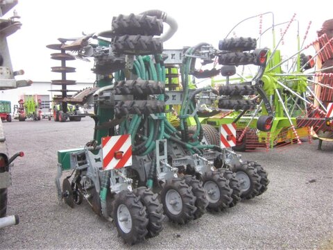 Samson Strip-Till 8, Gülle Injektor vor Maisbestellung