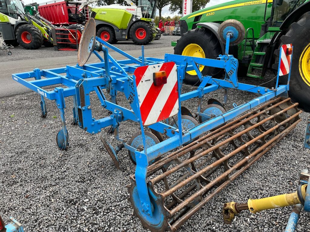 Lemken THORIT 8/300, Mulchsaatgrubber, zusätzlich Flüge 1