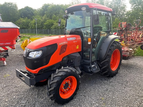 Kubota M 5071 NARROW, Allrad, Klima, Kriechgang, Schmal