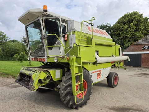 CLAAS DOMINATOR 96, Schneidwerk 4,50 m, SW-Wagen