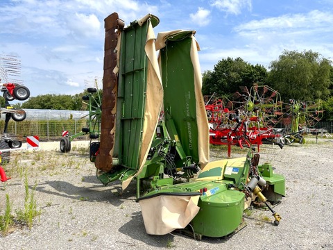 Krone EASY CUT B 970 mit EASY CUT F 320, Mähwerkkombin