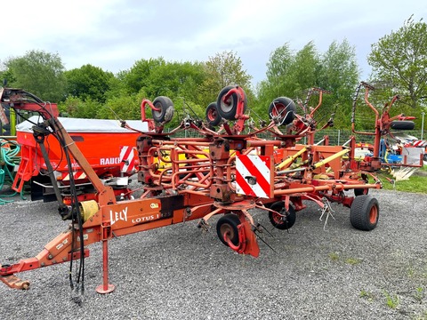 Lely LOTUS 1325, 12x6, Transportfahrwerk