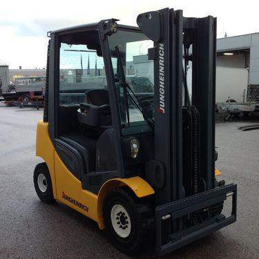 Jungheinrich TFG 430S