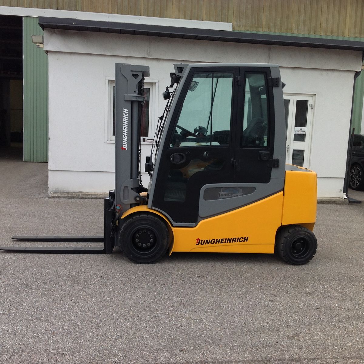 Jungheinrich EFG S30S 1