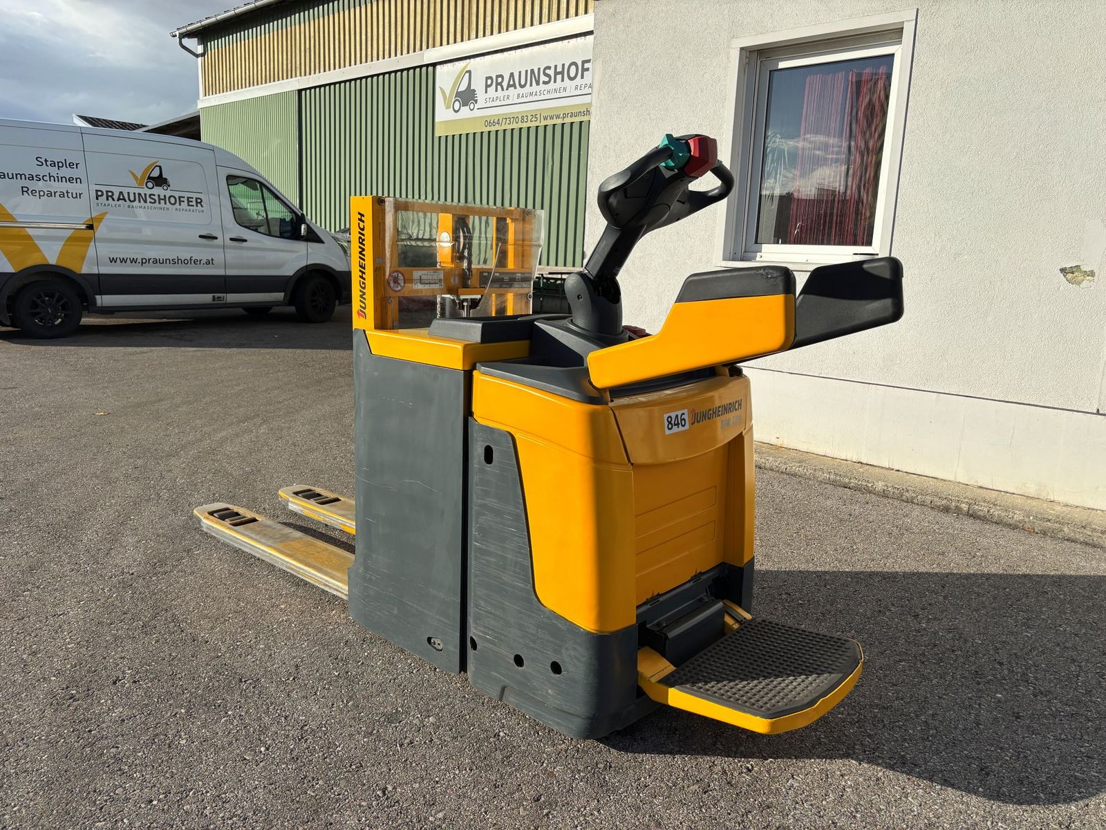 Jungheinrich Standard 2