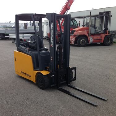 Jungheinrich EFG 216