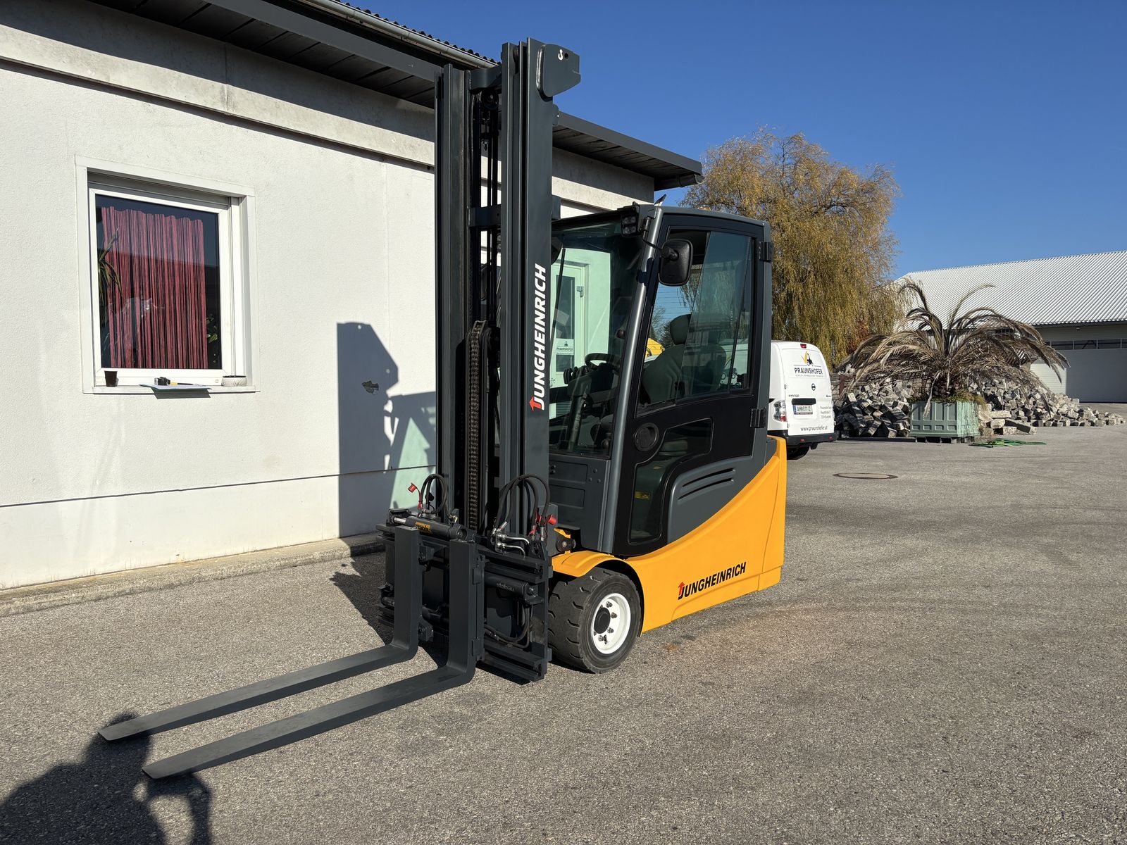 Jungheinrich EFG 220 1