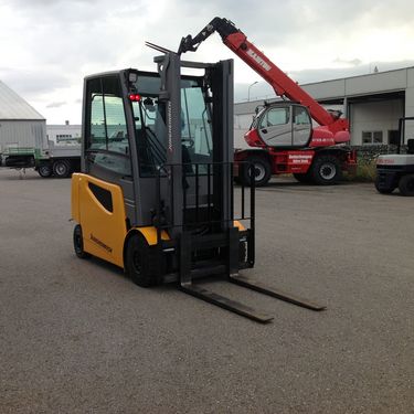 Jungheinrich EFG 425s