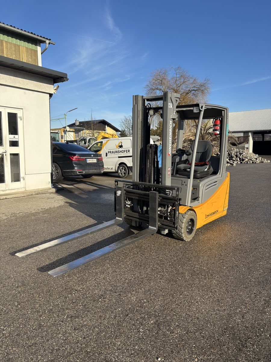 Jungheinrich EFG 218 1