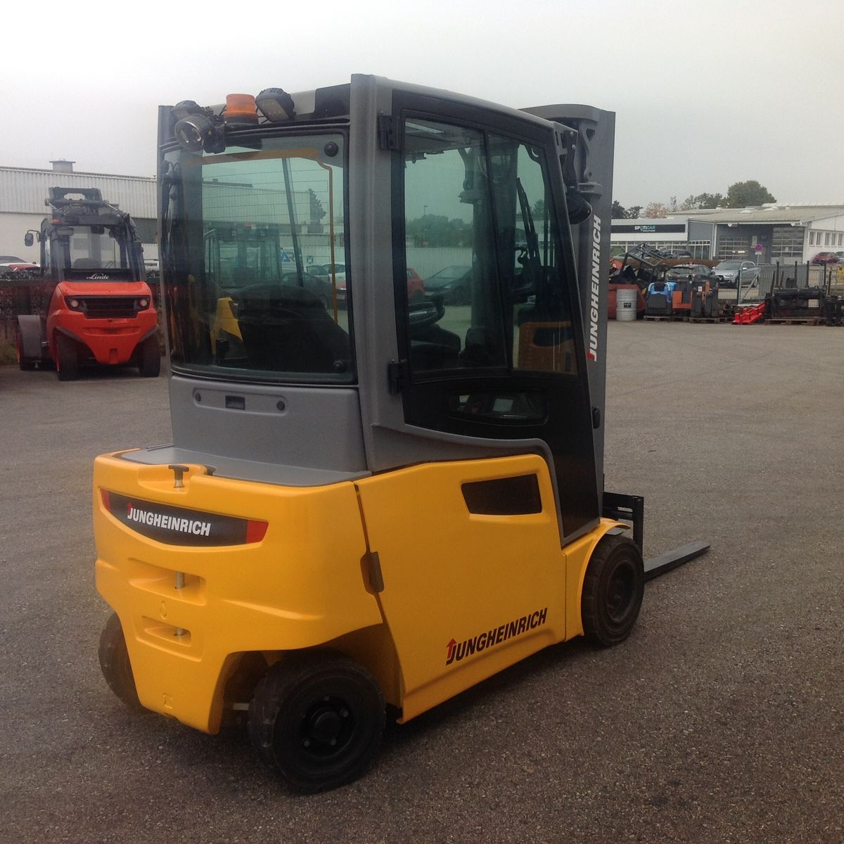 Jungheinrich EFG320 3