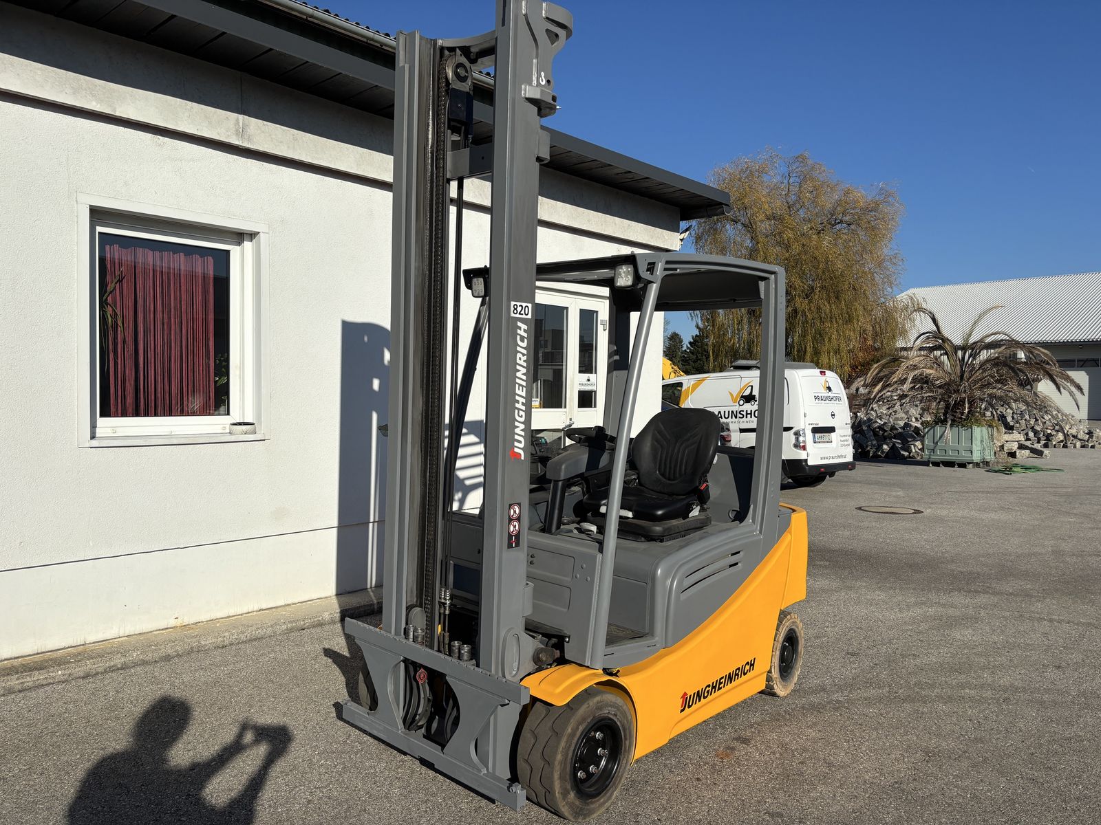 Jungheinrich EFG 320 1