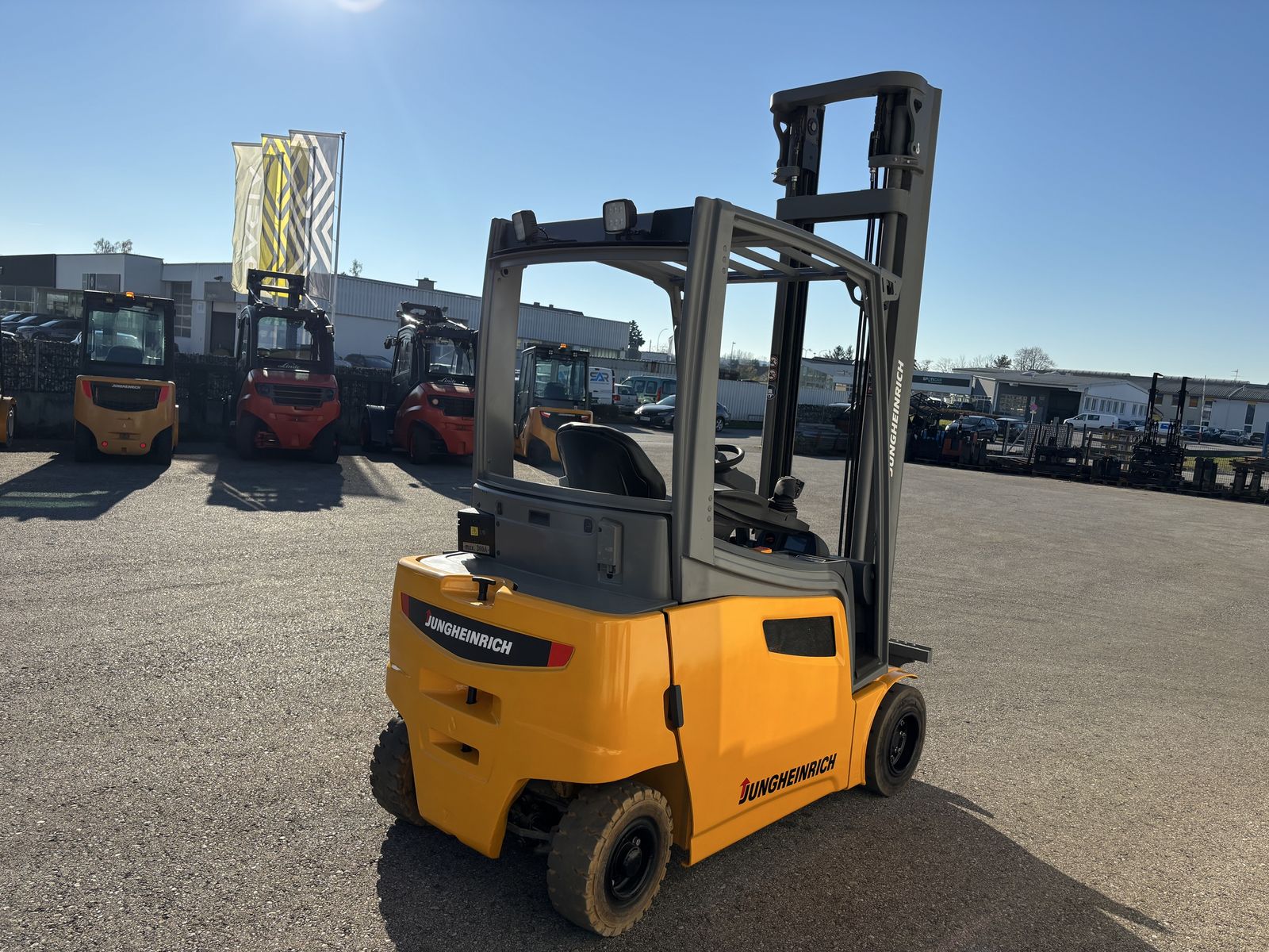 Jungheinrich EFG 320 3