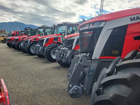 Massey Ferguson MF 4708 M Dyna-2 Kabine