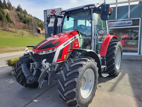 Massey Ferguson MF 5S.115 Dyna-4 Efficient 