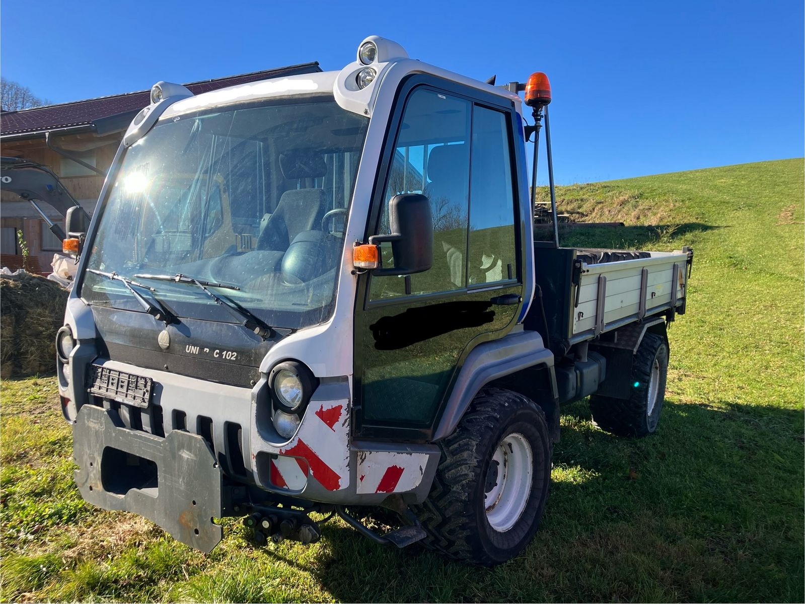 Lindner Unitrac 102 Kurzer Radstand  1