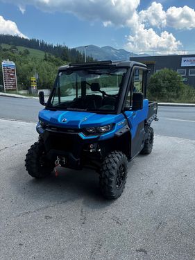 Can-am Traxter HD10