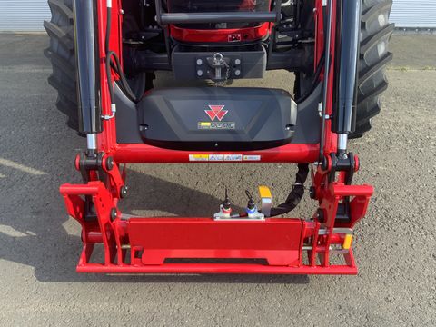 Massey Ferguson MF 4708 M Kabine