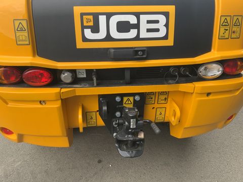 JCB 409 Agri