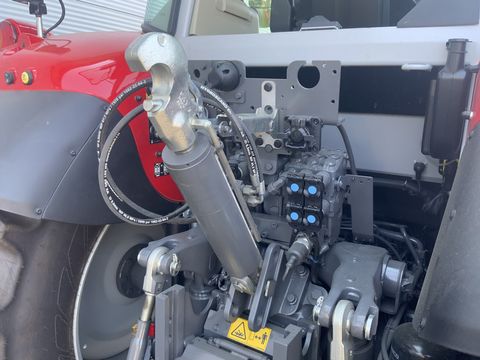 Massey Ferguson MF 5S.135 Dyna-6 Exclusive