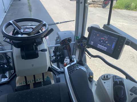 Massey Ferguson MF 5S.135 Dyna-6 Exclusive