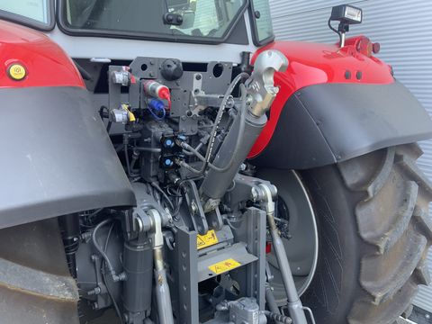 Massey Ferguson MF 5S.135 Dyna-6 Exclusive