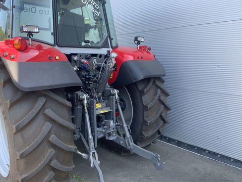 Massey Ferguson MF 5S.135 Dyna-6 Exclusive