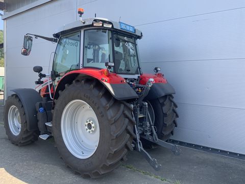 Massey Ferguson MF 5S.135 Dyna-6 Exclusive