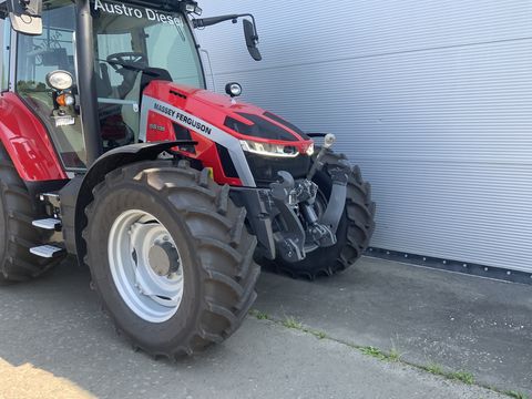 Massey Ferguson MF 5S.135 Dyna-6 Exclusive
