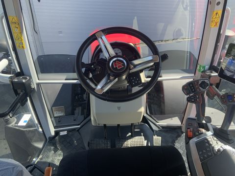 Massey Ferguson MF 7S.165 Dyna-VT Efficient