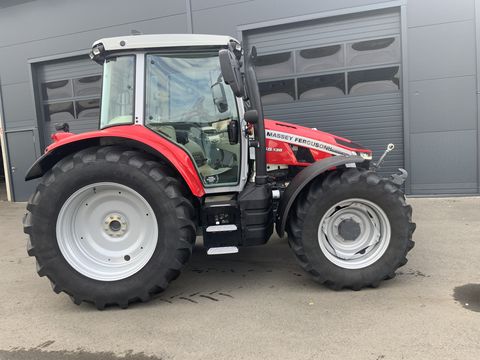 Massey Ferguson MF 5S.135 Dyna-6 Essential
